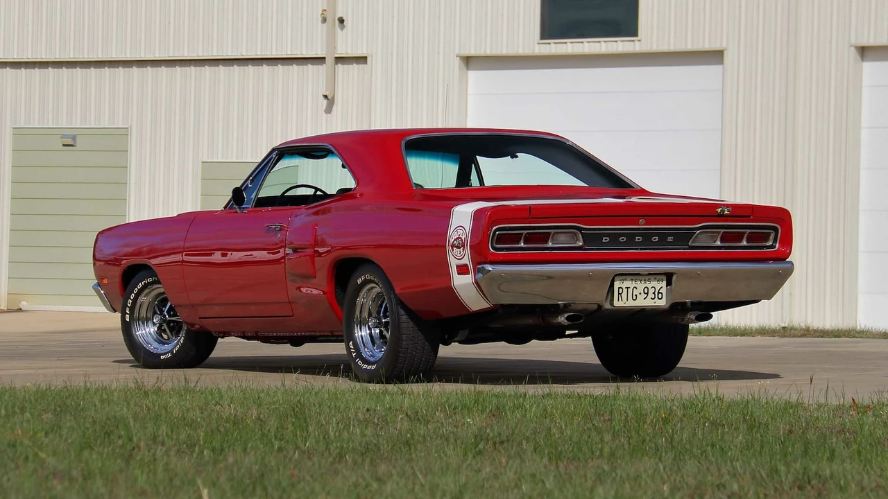 1969 Dodge Super Bee - Image 13 of 27
