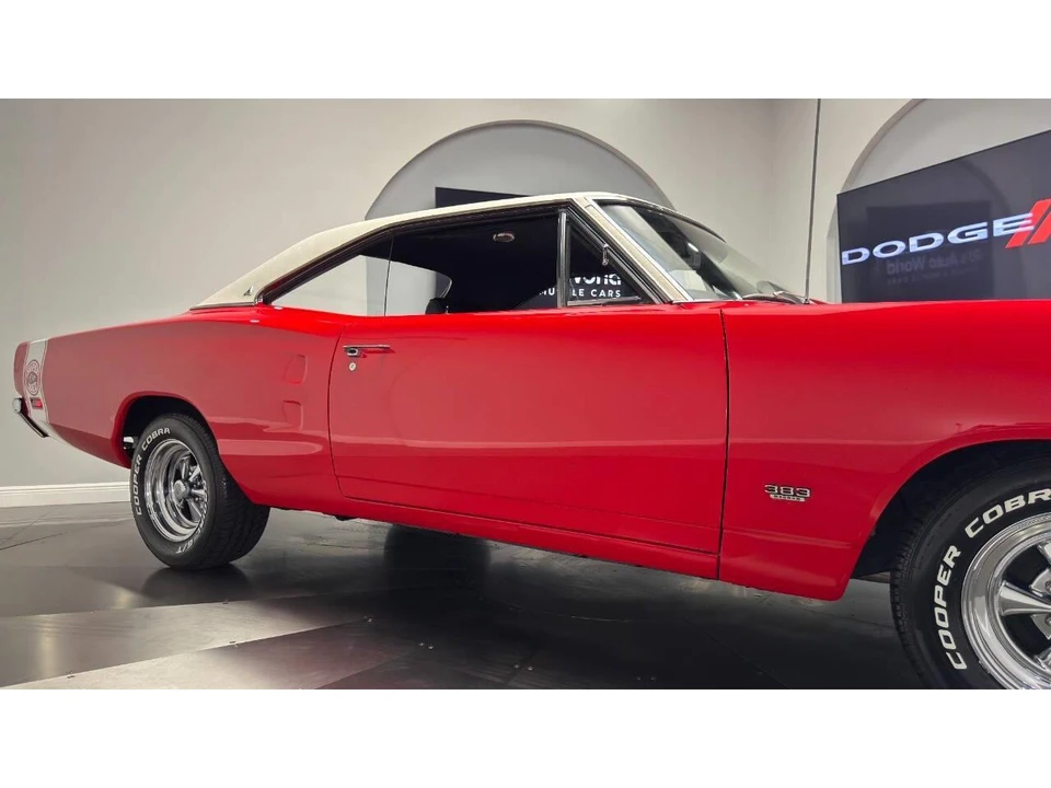 1969 Dodge Super Bee - Image 14 of 31