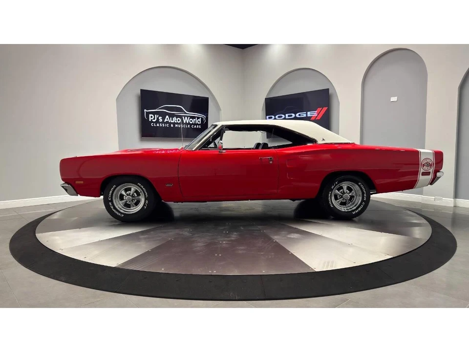 1969 Dodge Super Bee - Image 2 of 31
