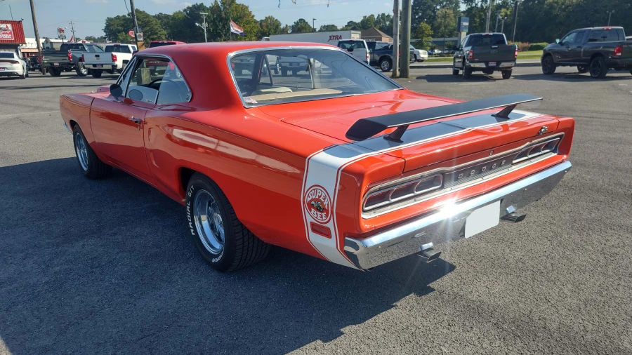 1969 Dodge Super Bee - Image 2 of 2