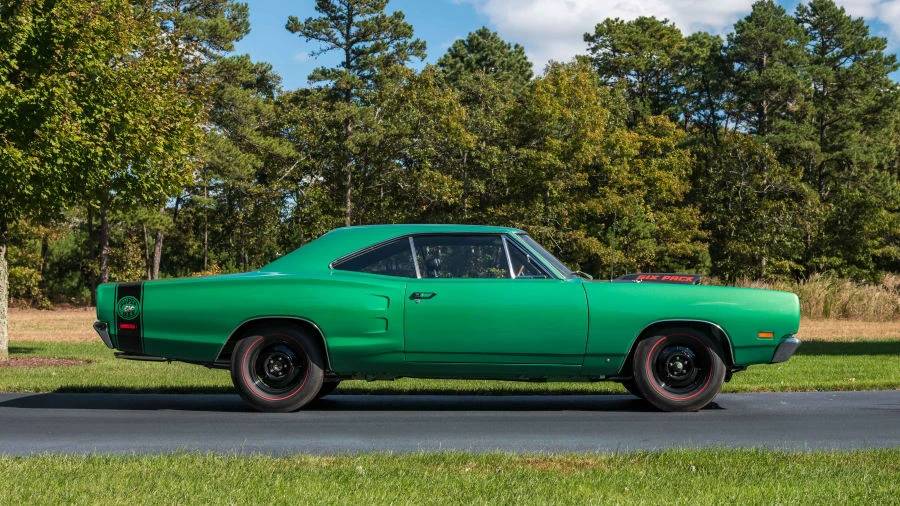 1969 Dodge Super Bee - Image 2 of 20