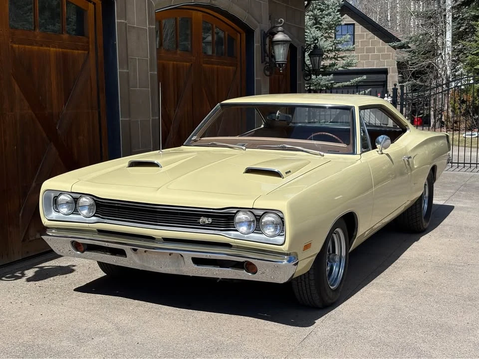 1969 Dodge Super Bee - Image 2 of 20
