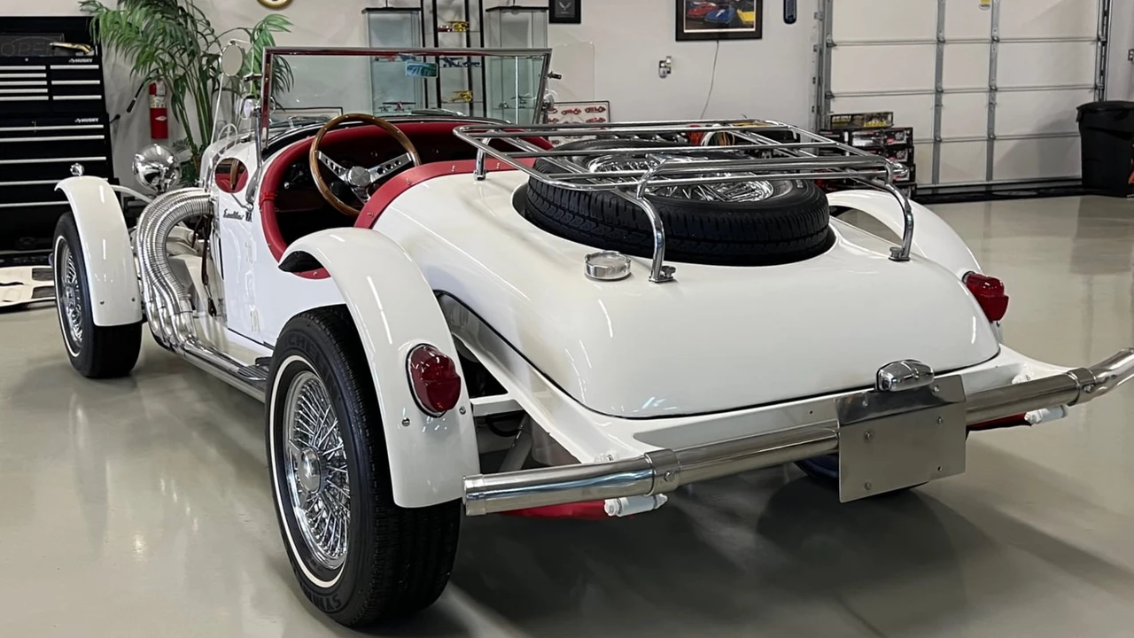 1969 Excalibur - Image 2 of 10