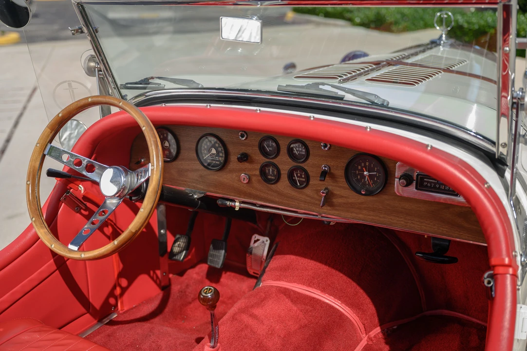 1969 Excalibur - Image 8 of 31
