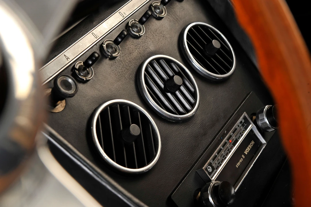 1969 Ferrari 365 GTC & GTS - Image 9 of 20