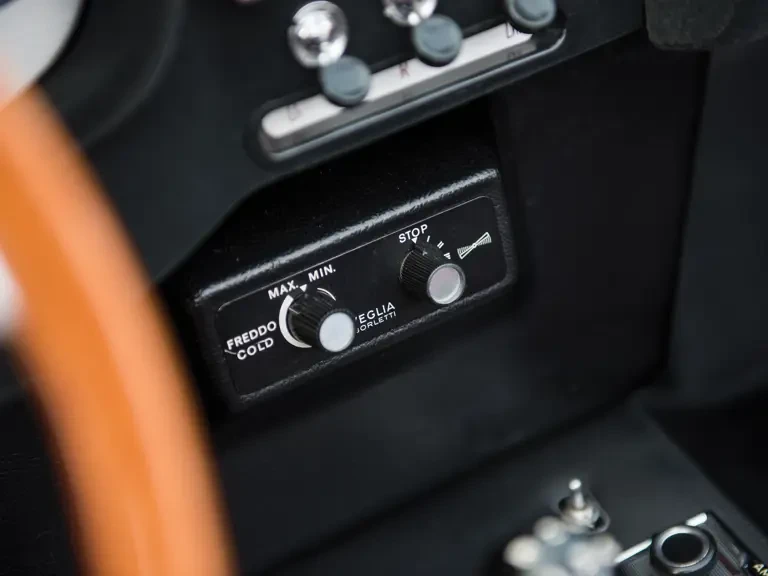 1969 Ferrari Daytona Spider - Image 25 of 31