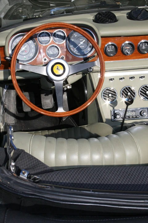 1969 Ferrari Daytona Spider - Image 15 of 18