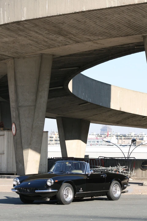 1969 Ferrari Daytona Spider - Image 11 of 18