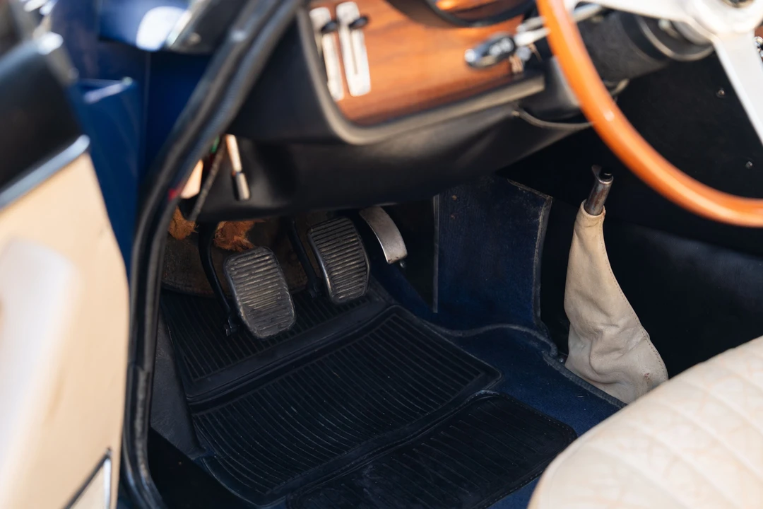 1969 Ferrari 365 GT 2+2 - Image 28 of 31