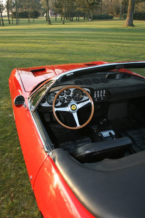 1969 Ferrari Daytona Spider - Image 5 of 6