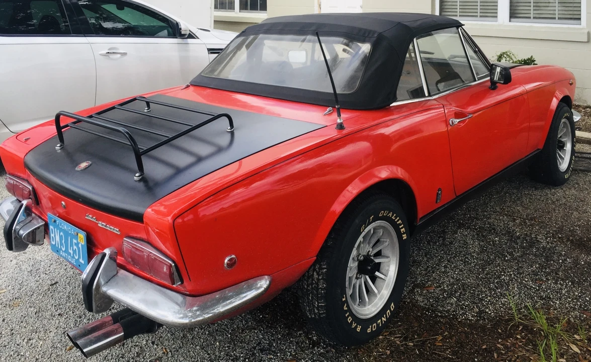 1969 Fiat 124 Sport Spider - Image 14 of 31