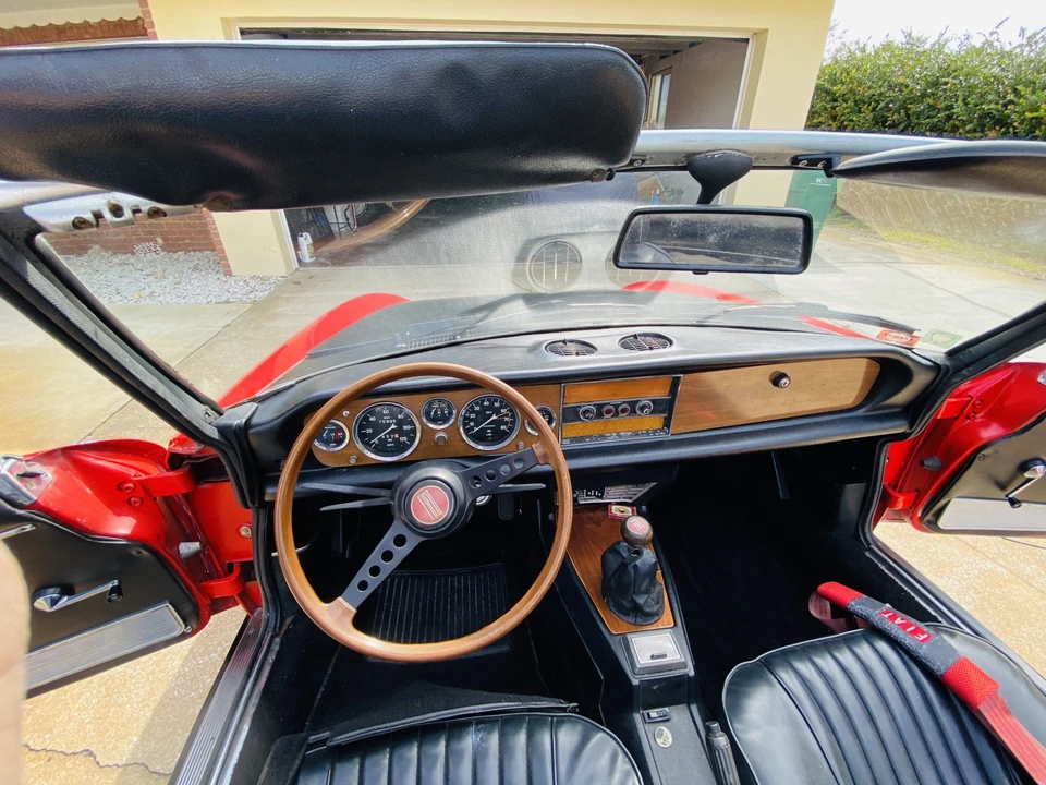 1969 Fiat 124 Sport Spider - Image 21 of 31