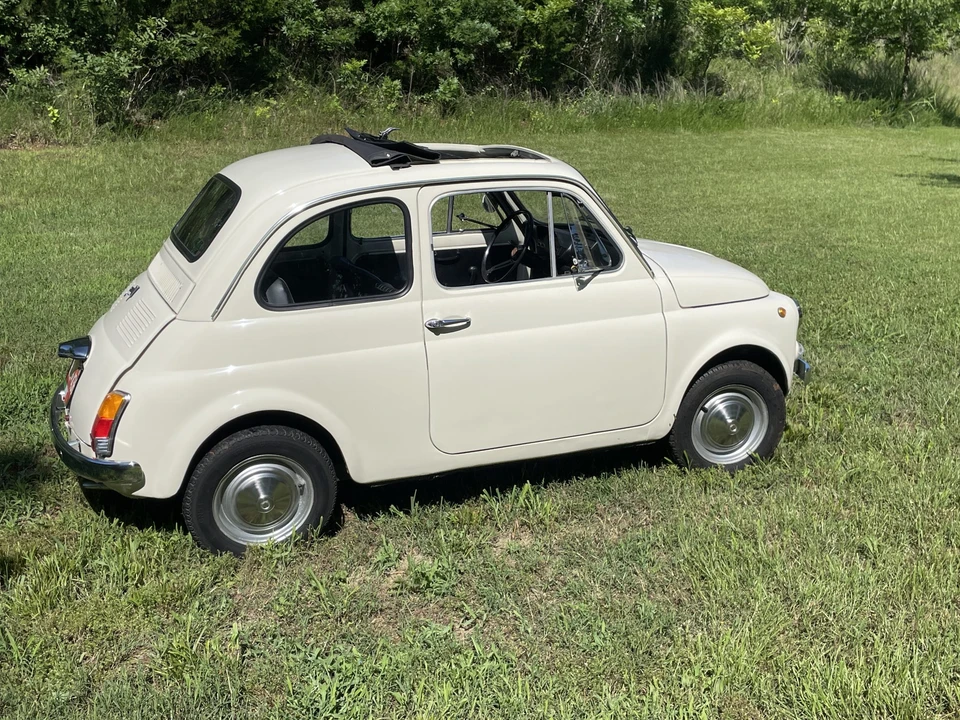 1969 Fiat Nuova 500 - Image 11 of 31