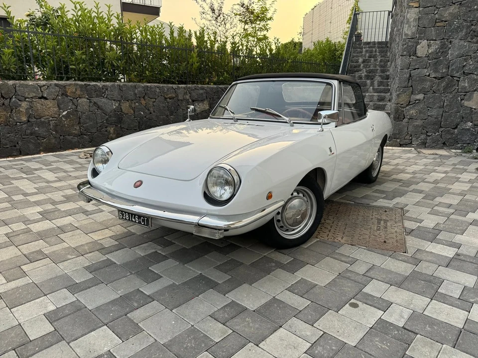 1969 Fiat 850 Spider - Image 11 of 30