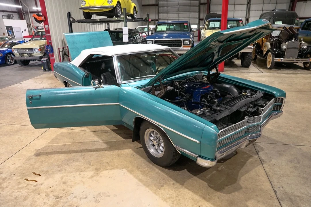 1969 Ford Galaxie 4th Gen - Image 28 of 31