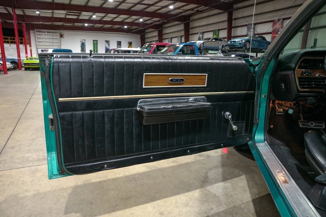 1969 Ford Galaxie 4th Gen - Image 15 of 31