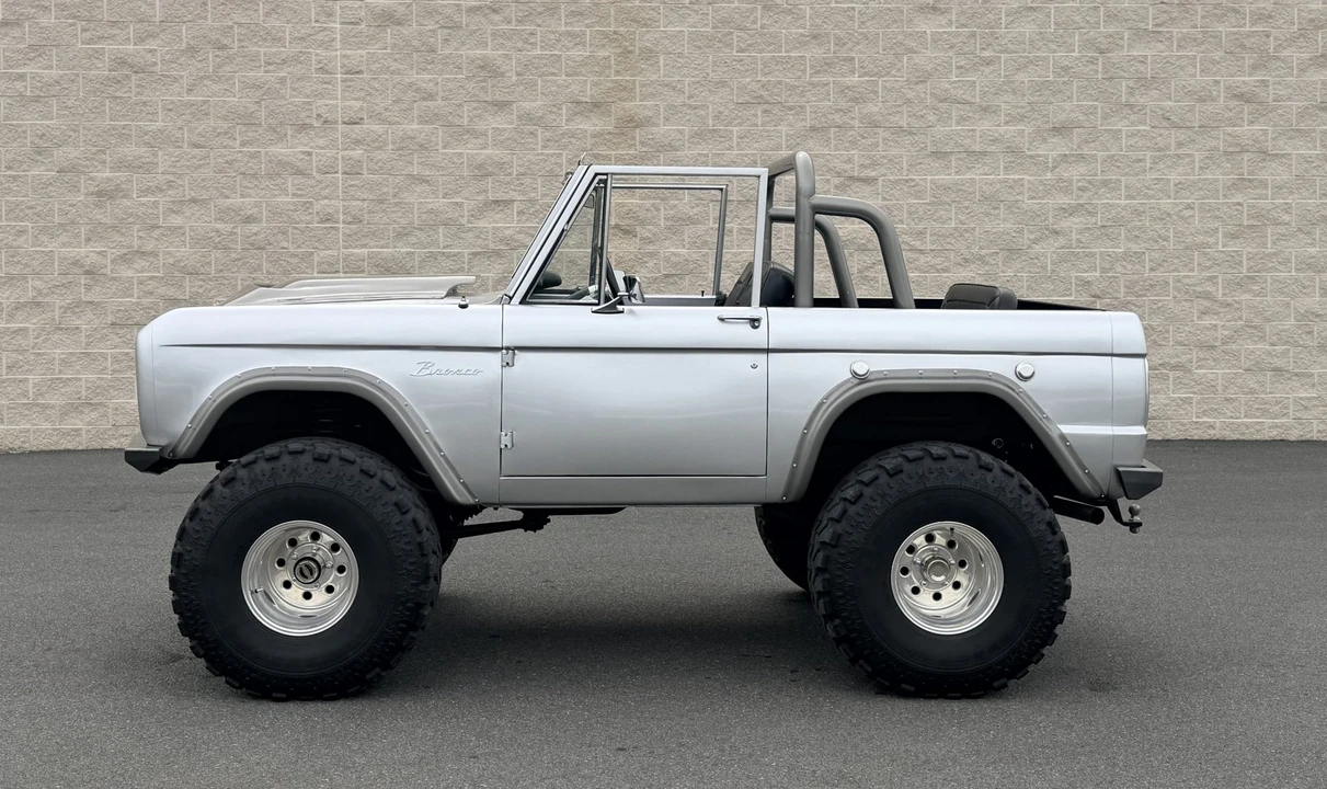 1969 Ford Bronco 1st Gen - Image 21 of 31