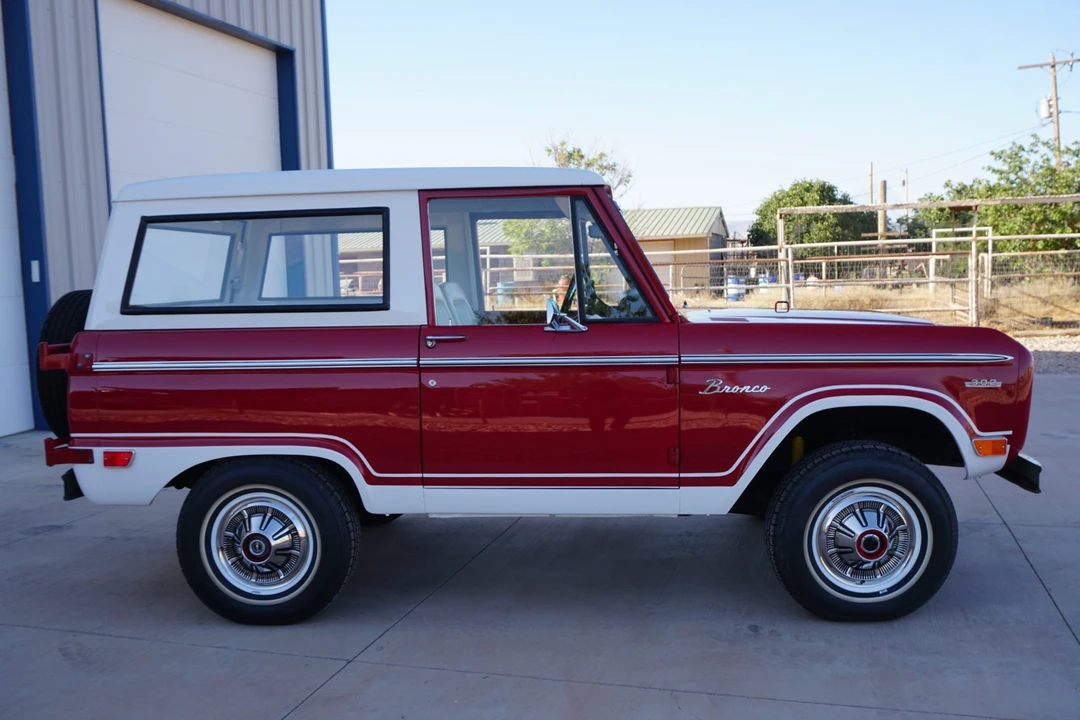 1969 Ford Bronco 1st Gen - Image 11 of 31