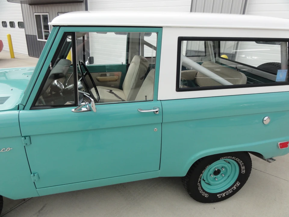 1969 Ford Bronco 1st Gen - Image 21 of 31