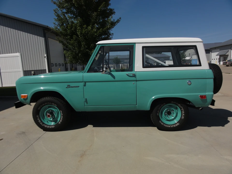 1969 Ford Bronco 1st Gen - Image 17 of 31