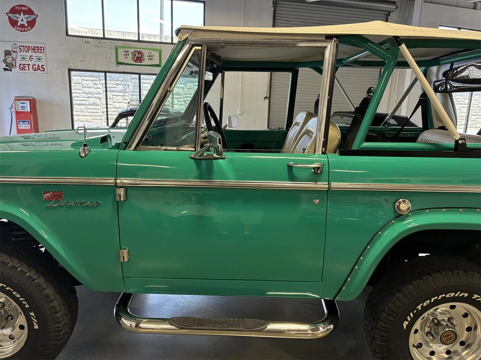 1969 Ford Bronco 1st Gen - Image 23 of 31