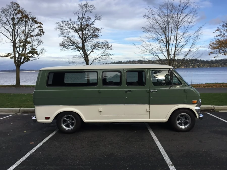 1969 Ford Econoline Van - Image 2 of 9