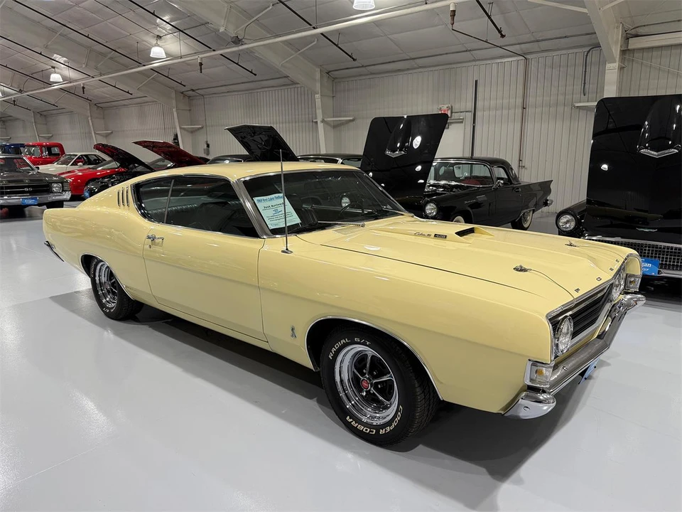 1969 Ford Fairlane 6th Gen - Image 12 of 31