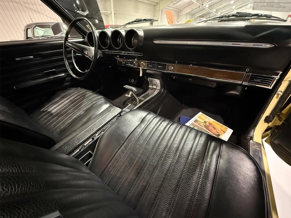 1969 Ford Fairlane 6th Gen - Image 29 of 31