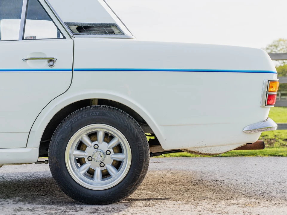 1969 Ford Cortina - Image 13 of 30