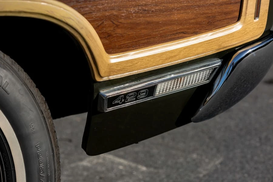 1969 Ford Country Squire - Image 8 of 21