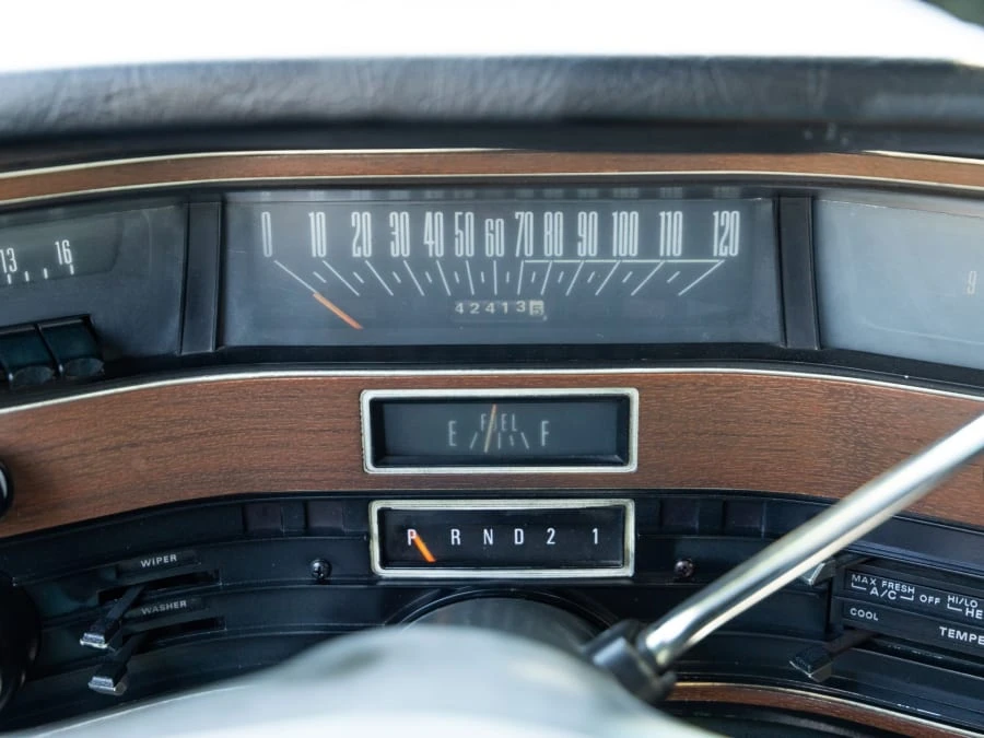 1969 Ford Country Squire - Image 14 of 21