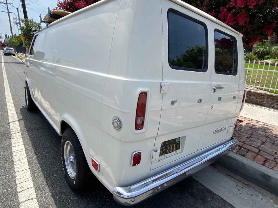 1969 Ford Econoline Van - Image 22 of 31