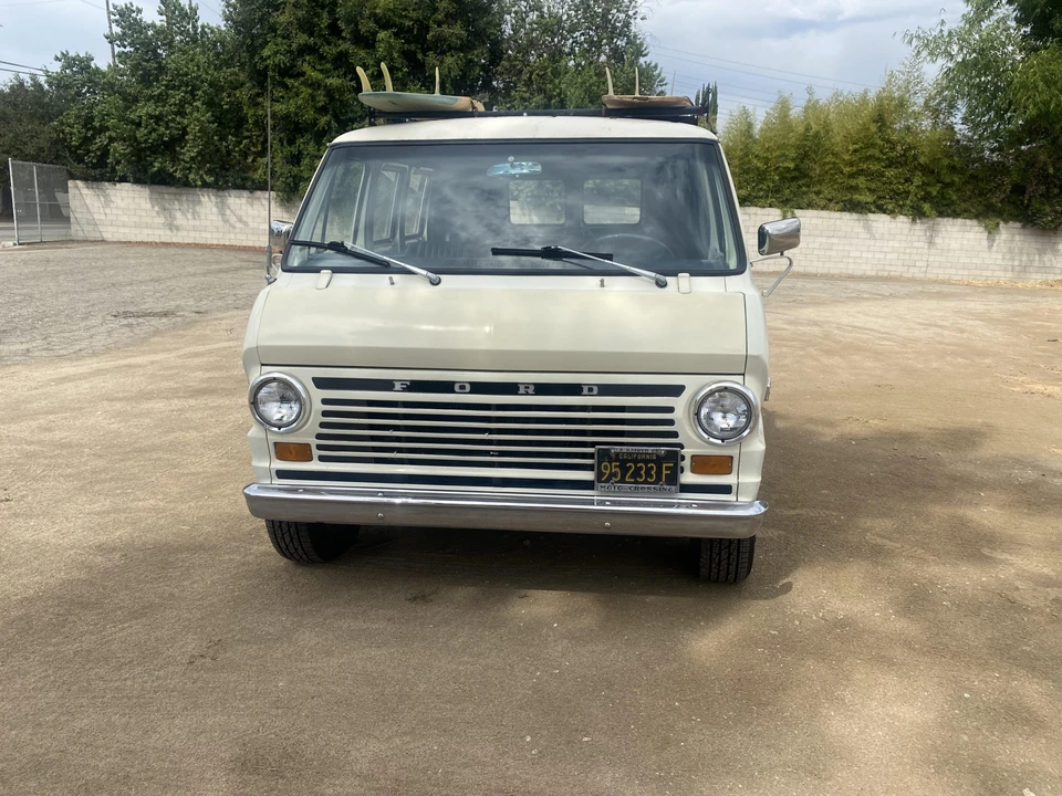 1969 Ford Econoline Van - Image 9 of 31