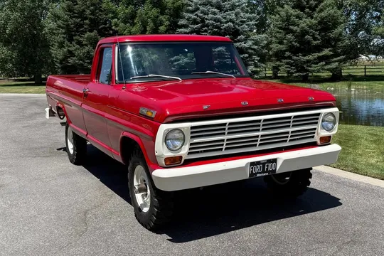 1969 Ford F-100 Standard Cab 4×4 4-Speed