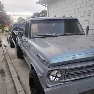 1969 Ford F-350 XLT Cab & Chassis 2D