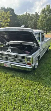 1969 Ford F-100 Bumpside