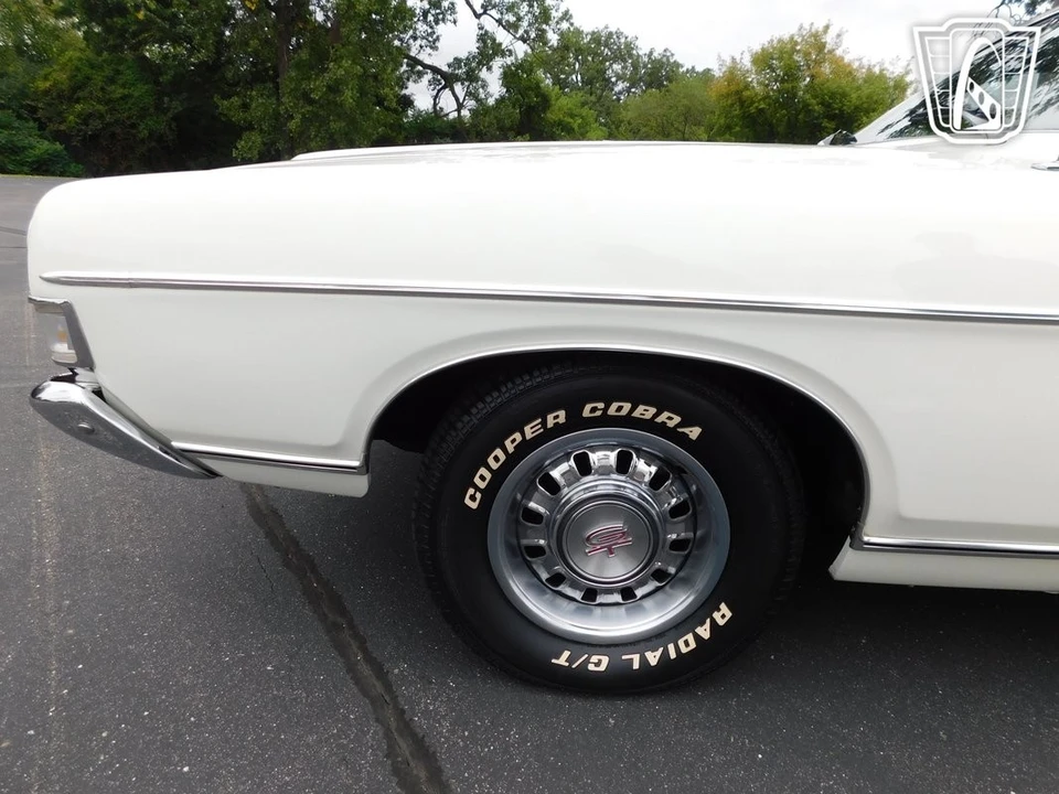 1969 Ford Fairlane 6th Gen - Image 11 of 12