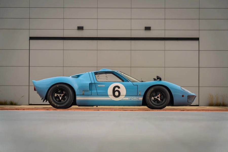 1969 Ford GT40 - Image 2 of 31