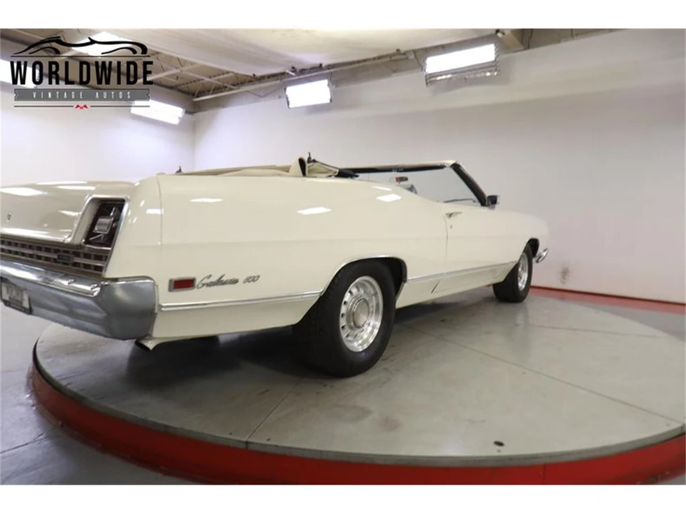 1969 Ford Galaxie 4th Gen - Image 24 of 31