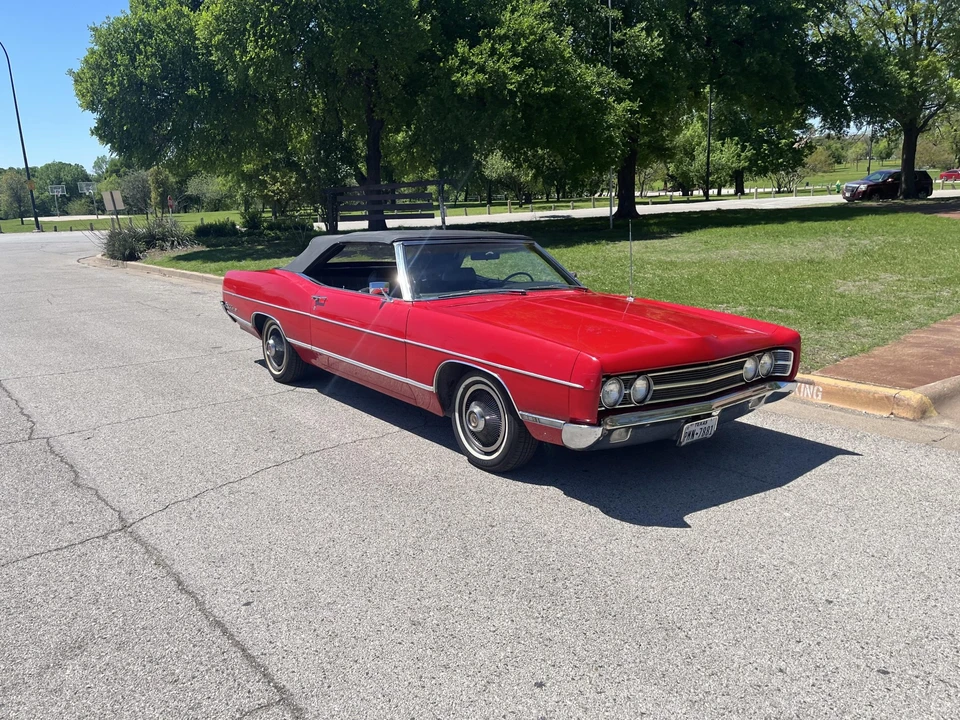 1969 Ford Galaxie 4th Gen - Image 24 of 31