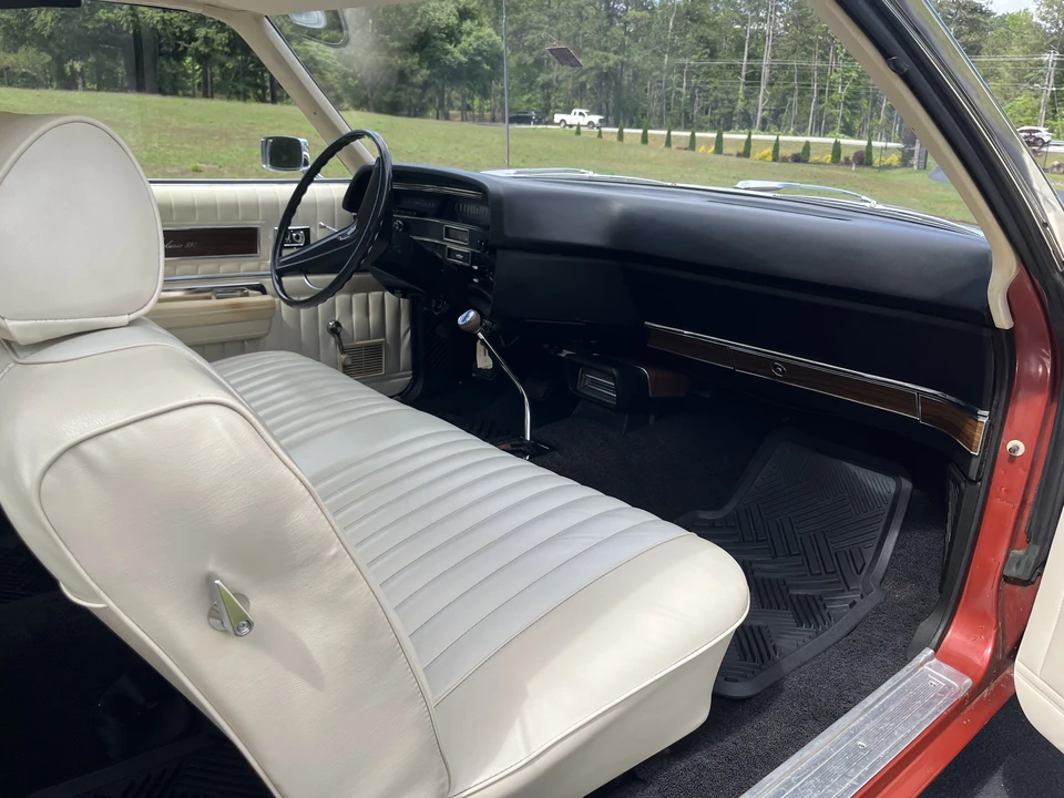 1969 Ford Galaxie 4th Gen - Image 29 of 31