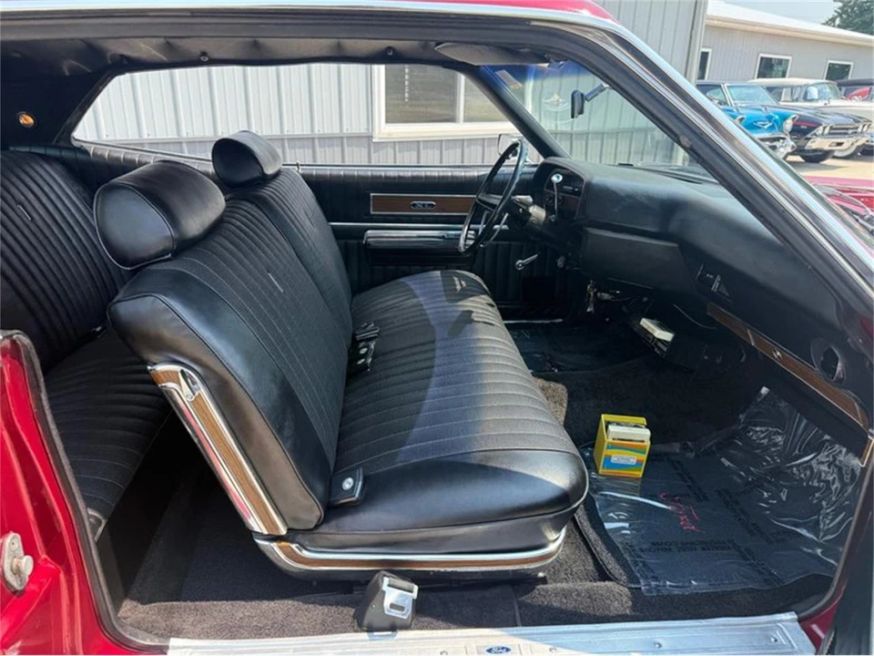 1969 Ford Galaxie 4th Gen - Image 8 of 31