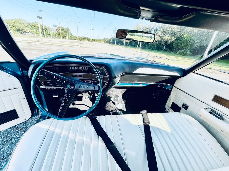 1969 Ford Galaxie 4th Gen - Image 18 of 21
