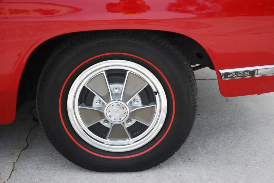 1969 Ford Galaxie 4th Gen - Image 4 of 8