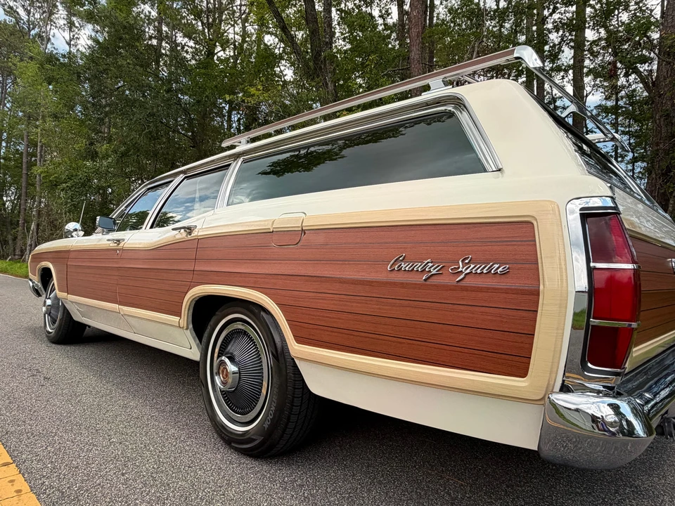 1969 Ford Country Squire - Image 6 of 31