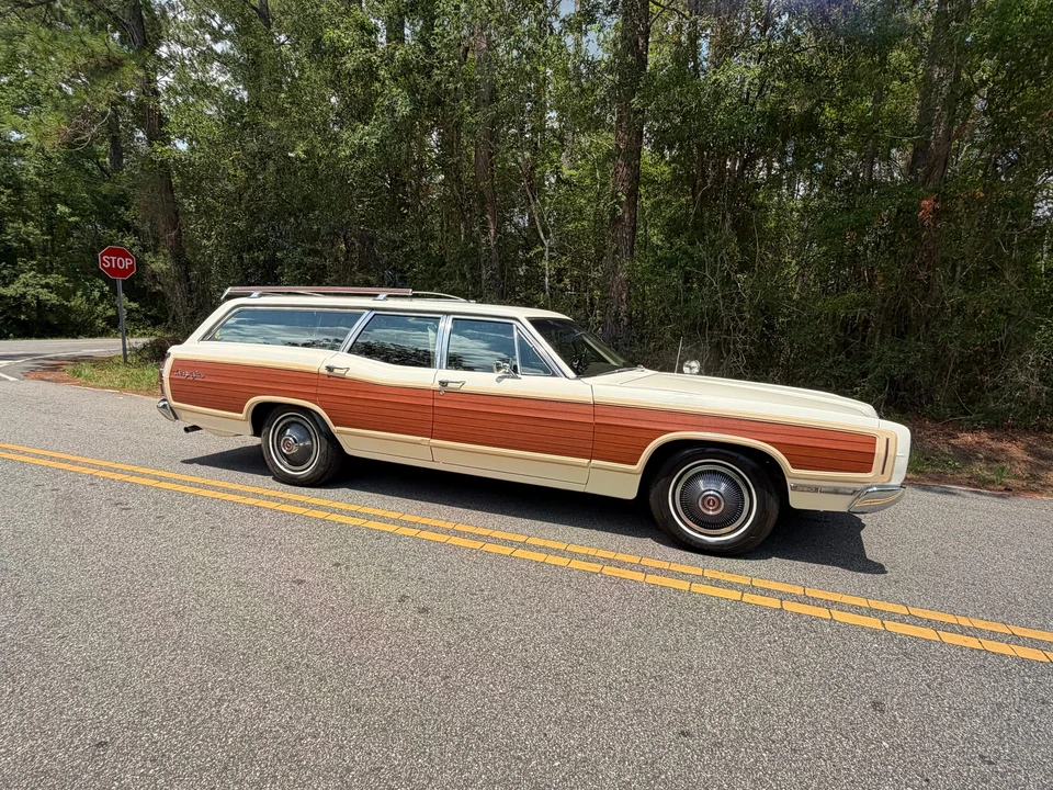 1969 Ford Country Squire - Image 13 of 31
