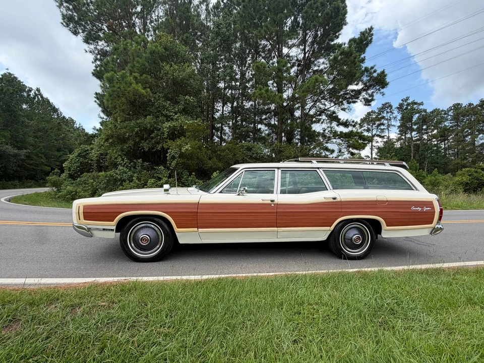 1969 Ford Country Squire - Image 25 of 31