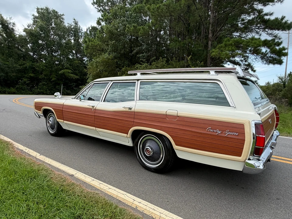 1969 Ford Country Squire - Image 26 of 31