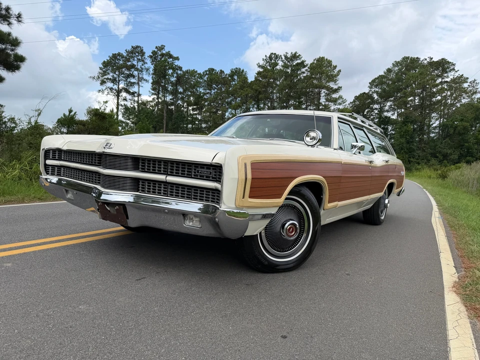 1969 Ford Country Squire - Image 21 of 31