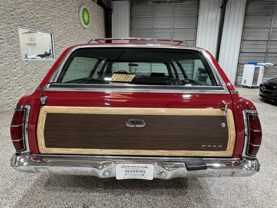 1969 Ford Country Squire - Image 23 of 31